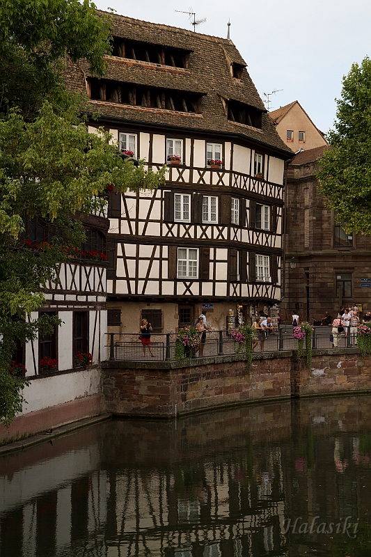 Strasbourg_014.jpg - Strasbourg. Stare miasto. (Petite France).