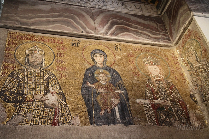 IMG_5349.jpg - Hagia Sophia. Cesarz J.Komnen i cesarz.Irena z darami.  XIIw.